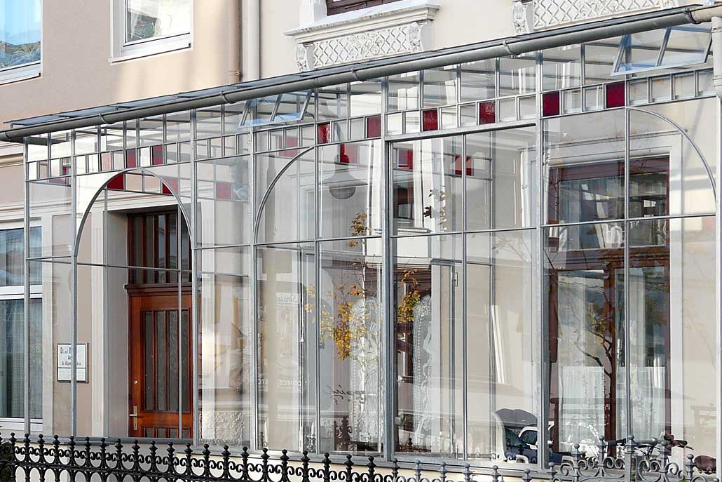 Veranda, Straßenseite