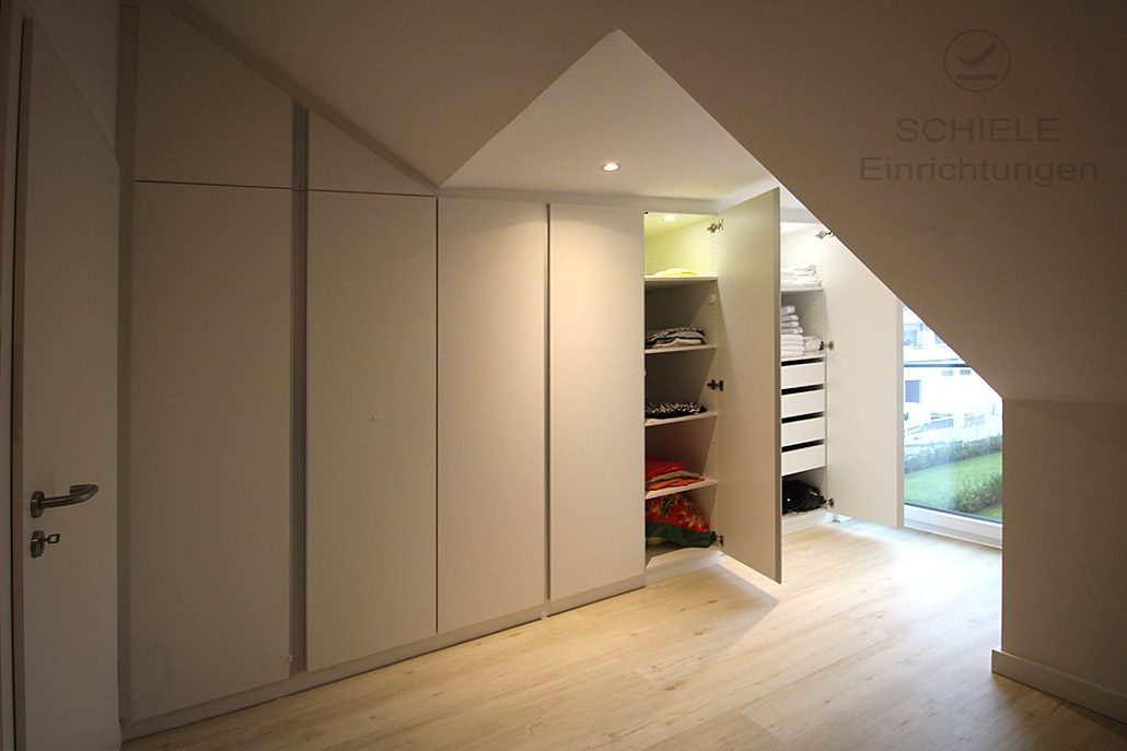 Einbau-Garderobe